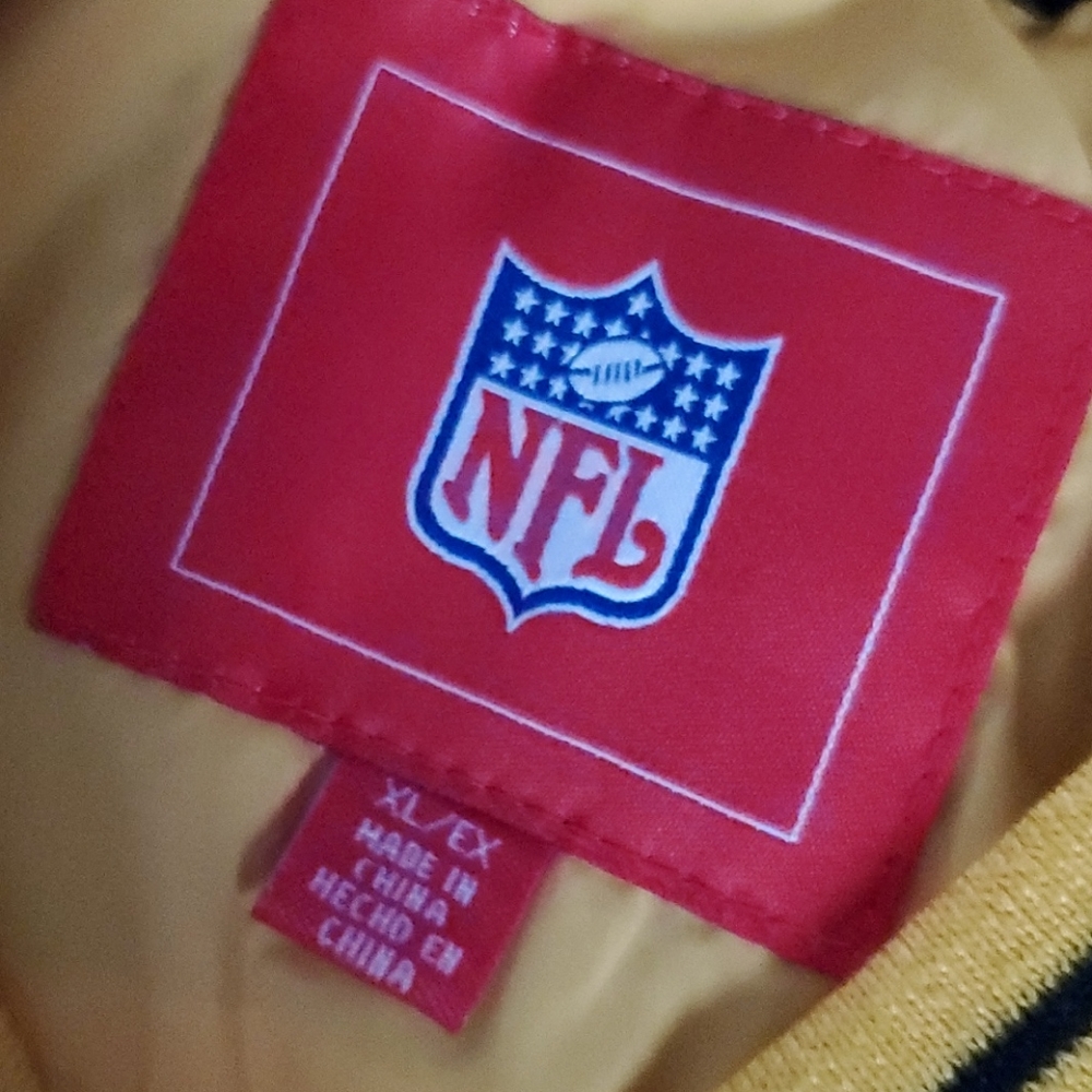 Steelers - Picture 3 of 9